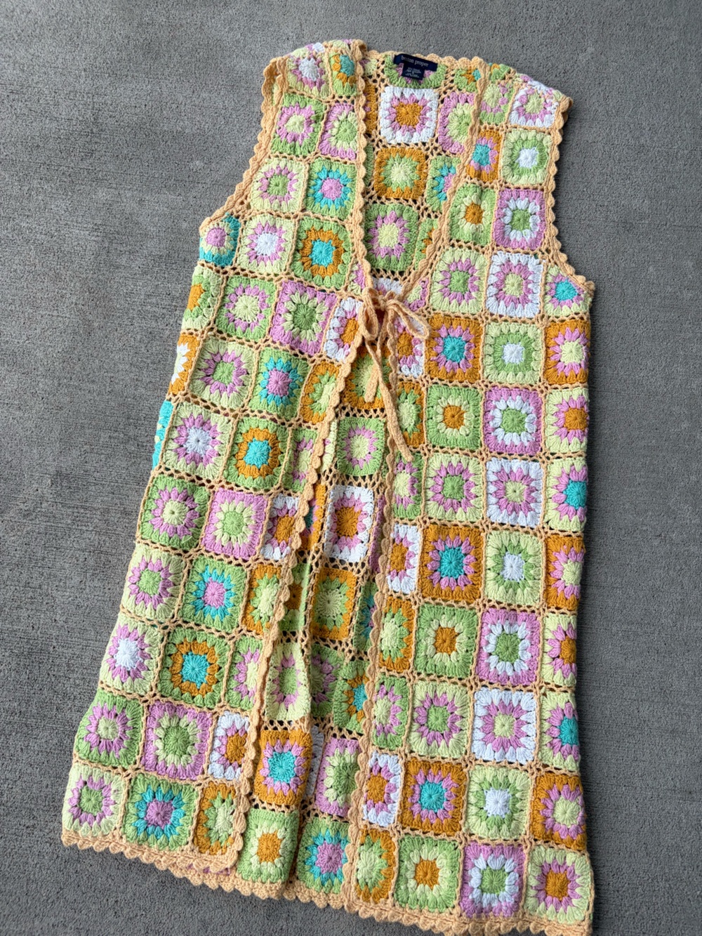 Vintage 90s Boston Proper knit crochet granny square tunic layering piece shawl - Picture 3 of 7